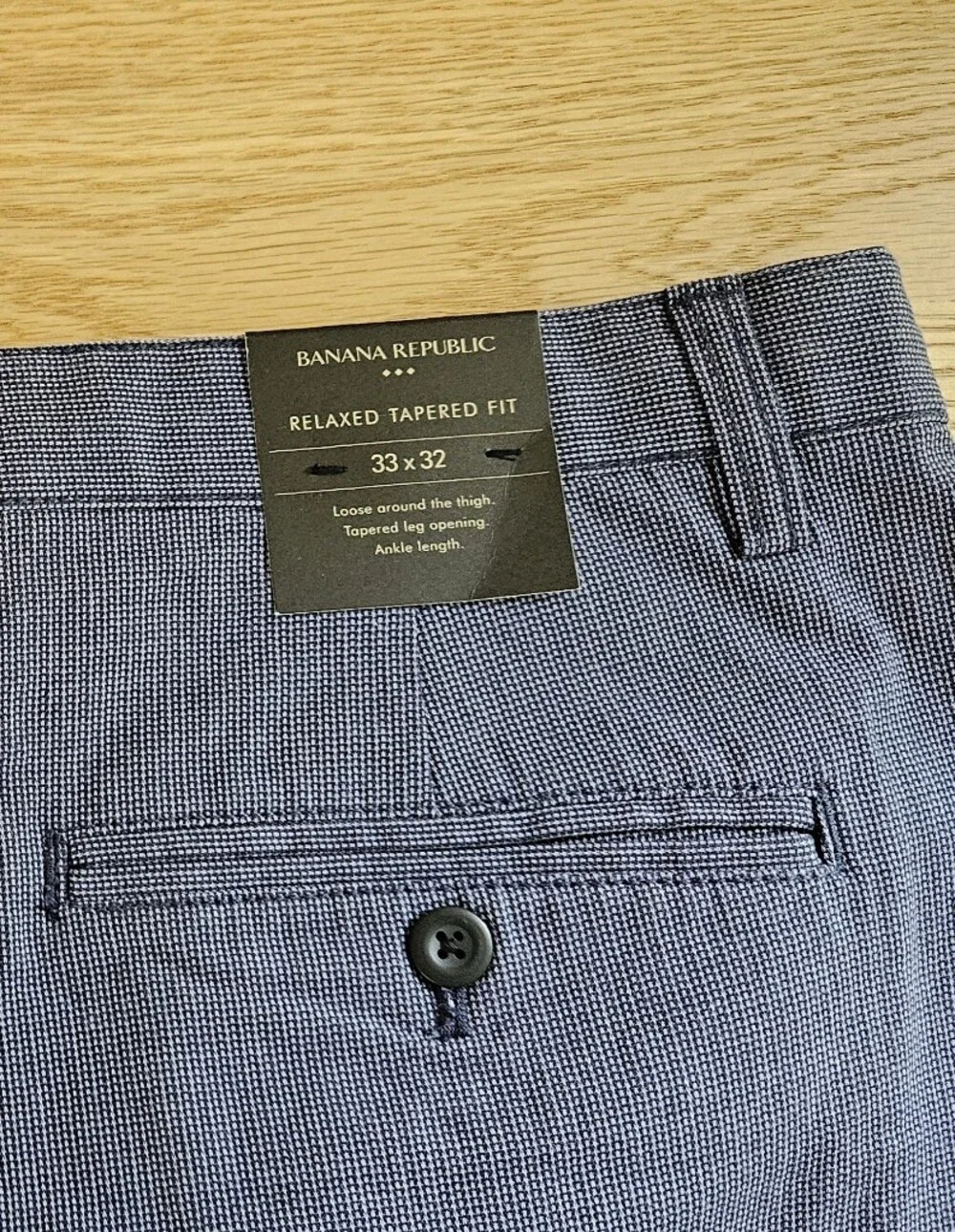 NWT Banana Republic Relaxed Tapered Fit Pants Men's 33x32 Blue  Cotton Ankle